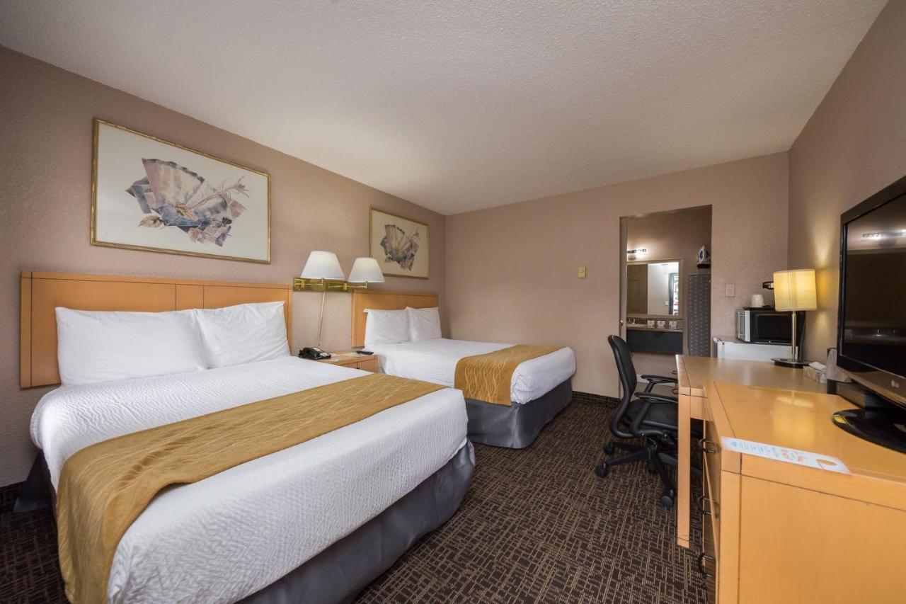 Howard Johnson By Wyndham Downtown Kamloops Kültér fotó