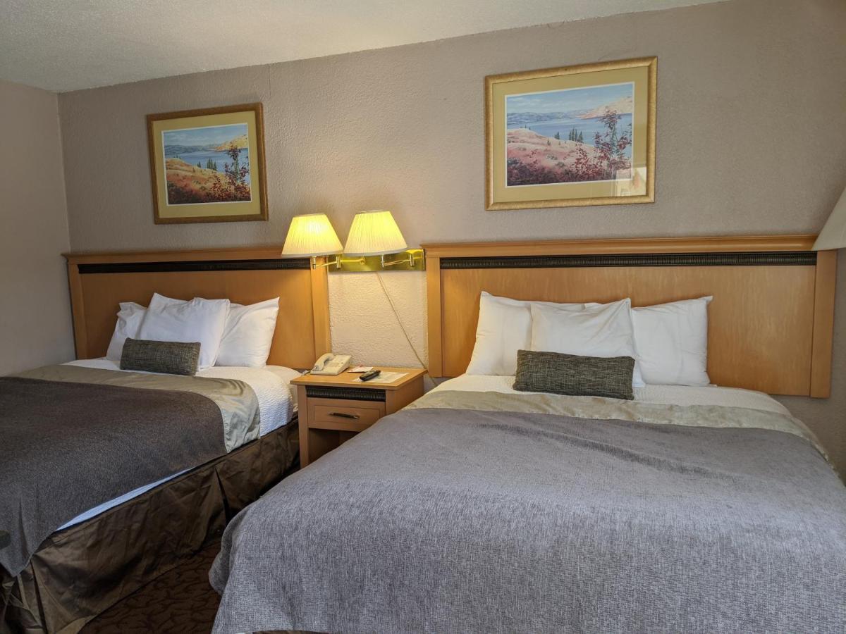 Howard Johnson By Wyndham Downtown Kamloops Kültér fotó